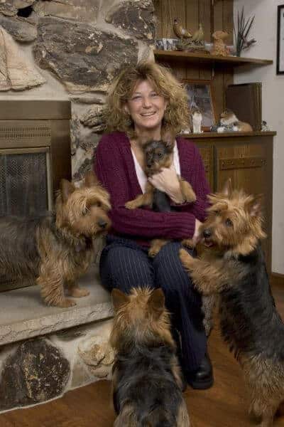 Julie Seaton - Temora Australian Terriers